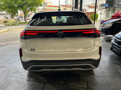 VOLKSWAGEN Nivus 1.0 4P FLEX 200 TSI HIGHLINE TURBO AUTOM�TICO, Foto 4