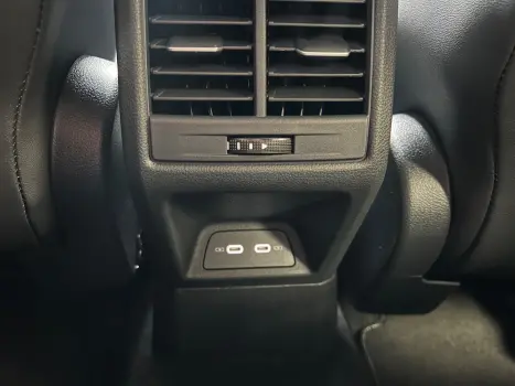 VOLKSWAGEN Nivus 1.0 4P FLEX 200 TSI HIGHLINE TURBO AUTOM�TICO, Foto 15