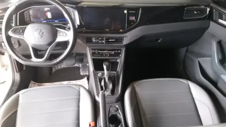 VOLKSWAGEN Nivus 1.0 4P FLEX 200 TSI HIGHLINE TURBO AUTOM�TICO, Foto 8