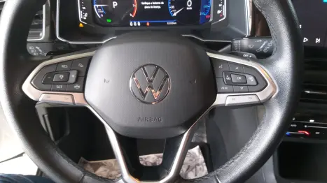 VOLKSWAGEN Nivus 1.0 4P FLEX 200 TSI HIGHLINE TURBO AUTOM�TICO, Foto 9