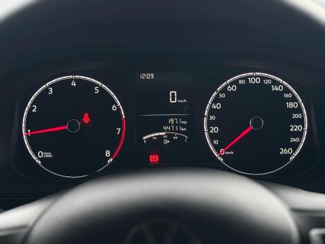 VOLKSWAGEN Polo Hatch 1.0 16V 4P, Foto 16