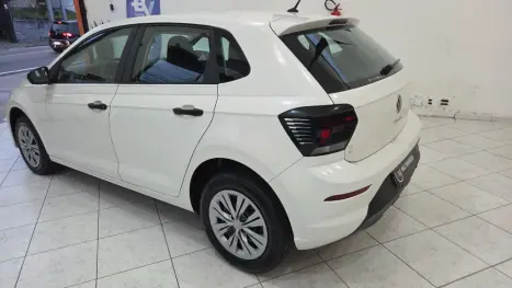 VOLKSWAGEN Polo Hatch 1.0 12V 4P 200 TSI  COMFORTLINE AUTOM�TICO, Foto 7