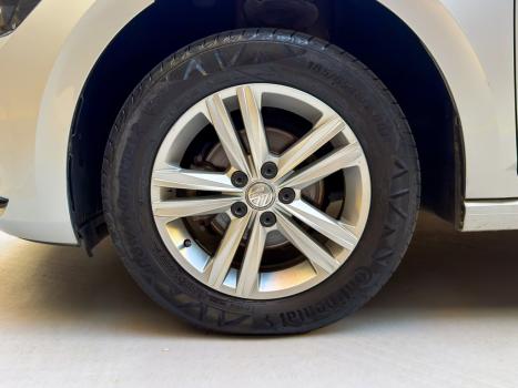 VOLKSWAGEN Polo Hatch 1.0 12V 4P MPI FLEX, Foto 16