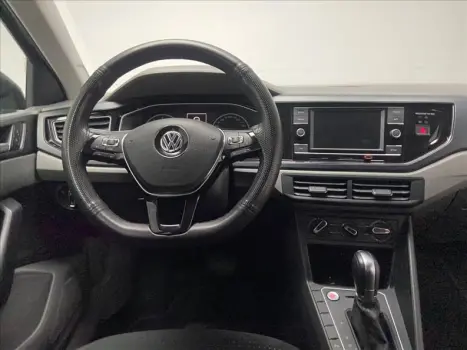 VOLKSWAGEN Polo Hatch 1.0 4P 170 TSI COMFORTLINE AUTOM�TICO, Foto 8