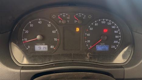 VOLKSWAGEN Polo Hatch 1.6 4P, Foto 2