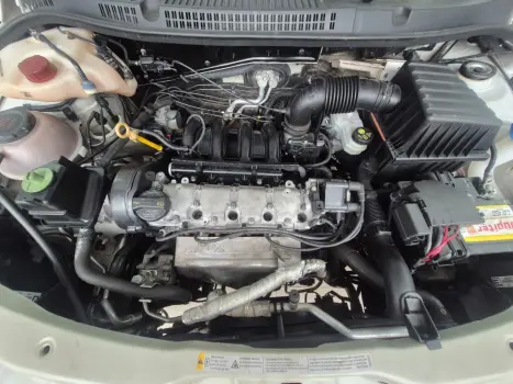 VOLKSWAGEN Saveiro 1.6 16V FLEX MSI ROBUST CABINE SIMPLES, Foto 4