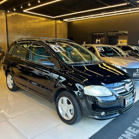 VOLKSWAGEN Space Fox 1.6 4P FLEX TREND, Foto 4