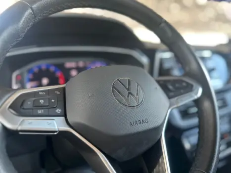 VOLKSWAGEN T-Cross 1.0 4P 200 TSI FLEX COMFORTLINE AUTOM�TICO, Foto 8