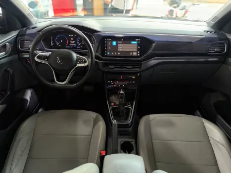 VOLKSWAGEN T-Cross 1.0 4P 200 TSI FLEX COMFORTLINE AUTOM�TICO, Foto 14