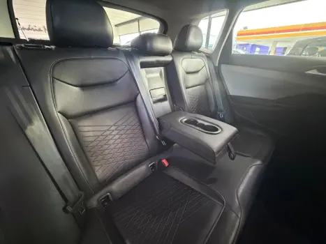 VOLKSWAGEN Taos 1.4 16V 4P FLEX 250 TSI COMFORTLINE AUTOM�TICO, Foto 11