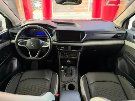 VOLKSWAGEN Taos 1.4 16V 4P FLEX 250 TSI COMFORTLINE AUTOM�TICO, Foto 22