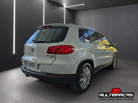 VOLKSWAGEN Tiguan 2.0 16V 4P TSI 4WD TURBO AUTOM�TICO, Foto 2