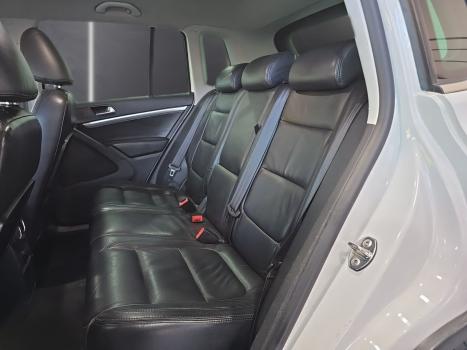 VOLKSWAGEN Tiguan 2.0 16V 4P TSI 4WD TURBO AUTOM�TICO, Foto 3