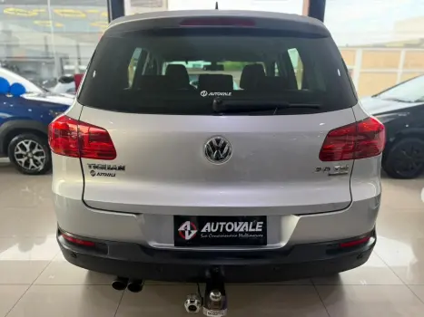 VOLKSWAGEN Tiguan 2.0 16V 4P FSI 4WD TURBO AUTOM�TICO, Foto 8