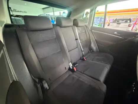 VOLKSWAGEN Tiguan 2.0 16V 4P FSI 4WD TURBO AUTOM�TICO, Foto 11