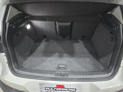 VOLKSWAGEN Tiguan , Foto 12