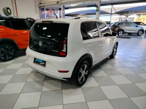 VOLKSWAGEN UP 1.0 4P FLEX 170 TSI XTREME, Foto 6