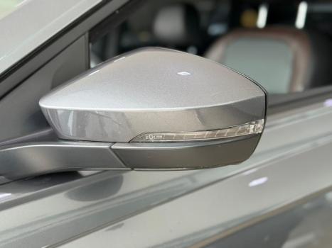 VOLKSWAGEN Virtus 1.0 4P 200 TSI FLEX HIGHLINE AUTOM�TICO, Foto 6