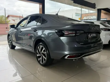 VOLKSWAGEN Virtus 1.0 4P 200 TSI FLEX HIGHLINE AUTOM�TICO, Foto 7