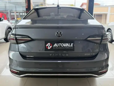 VOLKSWAGEN Virtus 1.0 4P 200 TSI FLEX HIGHLINE AUTOM�TICO, Foto 8