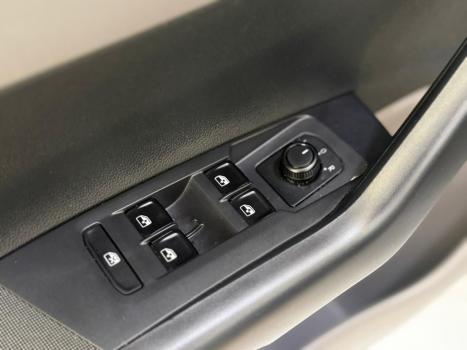 VOLKSWAGEN Virtus 1.0 4P 200 TSI FLEX COMFORTLINE AUTOM�TICO, Foto 8
