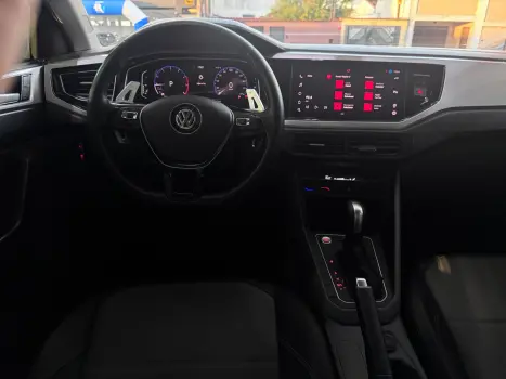 VOLKSWAGEN Virtus 1.0 4P 200 TSI FLEX HIGHLINE AUTOM�TICO, Foto 13
