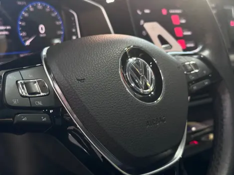 VOLKSWAGEN Virtus 1.0 4P 200 TSI FLEX HIGHLINE AUTOM�TICO, Foto 22