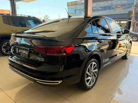 VOLKSWAGEN Virtus 1.0 4P 200 TSI FLEX HIGHLINE AUTOM�TICO, Foto 13