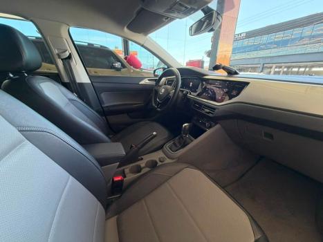 VOLKSWAGEN Virtus 1.0 4P 200 TSI FLEX HIGHLINE AUTOM�TICO, Foto 14