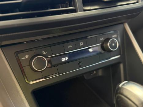 VOLKSWAGEN Virtus 1.0 4P 200 TSI FLEX HIGHLINE AUTOM�TICO, Foto 29