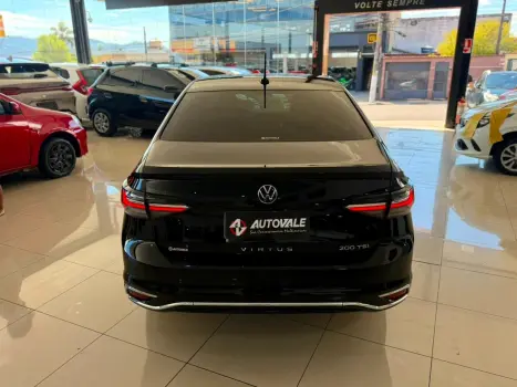 VOLKSWAGEN Virtus 1.0 4P 200 TSI FLEX COMFORTLINE AUTOM�TICO, Foto 6