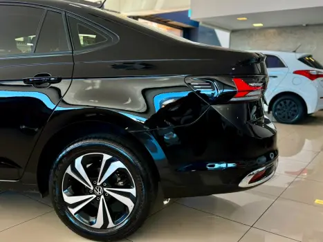 VOLKSWAGEN Virtus 1.0 4P 200 TSI FLEX COMFORTLINE AUTOM�TICO, Foto 7