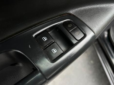 VOLKSWAGEN Voyage 1.6 4P FLEX TREND I-MOTION AUTOMATIZADO, Foto 8