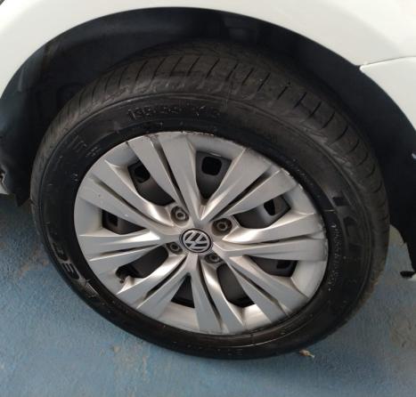 VOLKSWAGEN Voyage 1.0 4P FLEX, Foto 7