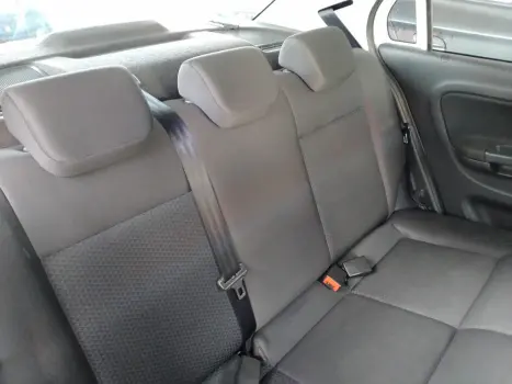 VOLKSWAGEN Voyage 1.0 4P FLEX, Foto 10