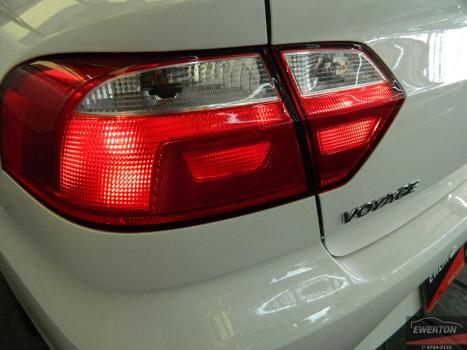 VOLKSWAGEN Voyage 1.0 4P FLEX, Foto 17