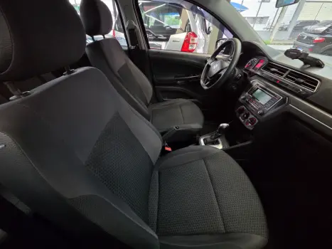 VOLKSWAGEN Voyage 1.6 4P FLEX AUTOM�TICO, Foto 9