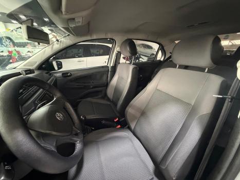 VOLKSWAGEN Voyage 1.0 4P FLEX, Foto 11