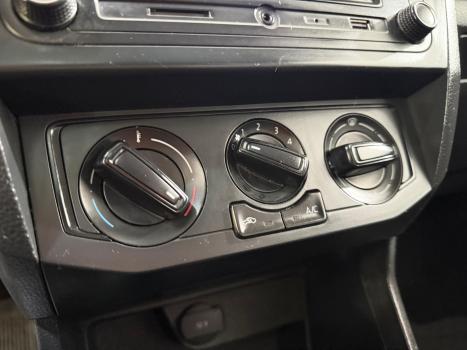 VOLKSWAGEN Voyage 1.0 4P FLEX, Foto 14