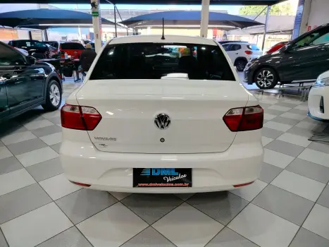 VOLKSWAGEN Voyage 1.0 4P FLEX, Foto 4