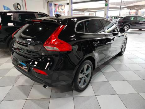 VOLVO V40 2.0 4P T4 MOMENTUM TURBO AUTOMTICO, Foto 6
