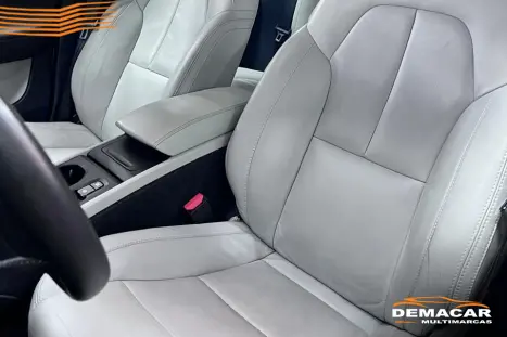 VOLVO XC40 2.0 16V 4P T5 TURBO MOMENTUM AWD GEARTRONIC AUTOMÁTICO, Foto 7 VOLVO XC40 2.0 16V 4P T5 TURBO MOMENTUM AWD GEARTRONIC AUTOMÁTICO, Foto 7