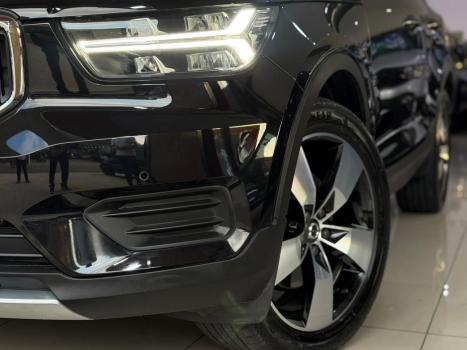 VOLVO XC40 2.0 16V 4P T5 TURBO MOMENTUM AWD GEARTRONIC AUTOM�TICO, Foto 9