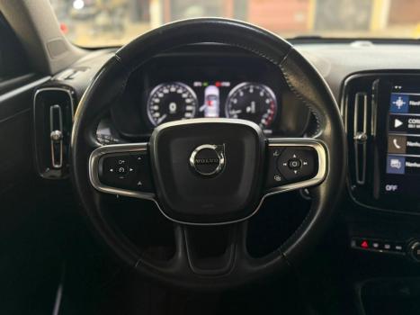 VOLVO XC40 2.0 16V 4P T5 TURBO MOMENTUM AWD GEARTRONIC AUTOM�TICO, Foto 13