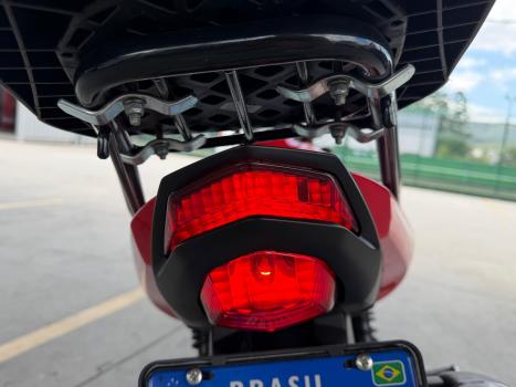 YAMAHA Fazer YS 150 ED, Foto 8