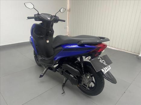 YAMAHA Fluo 125 , Foto 4