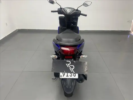 YAMAHA Fluo 125 , Foto 7