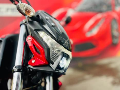 YAMAHA FZ 15 Fazer ABS, Foto 5