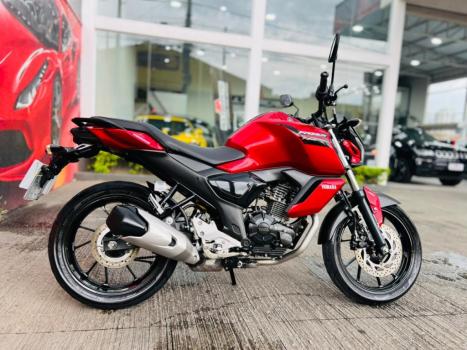 YAMAHA FZ 15 Fazer ABS, Foto 8