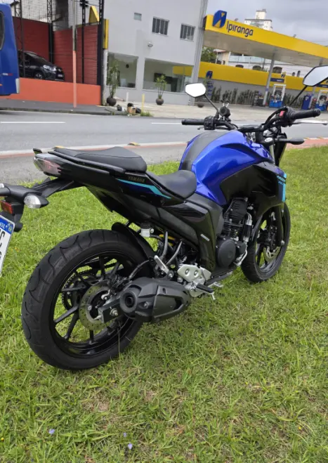YAMAHA FZ 25 250 Fazer Flex , Foto 3
